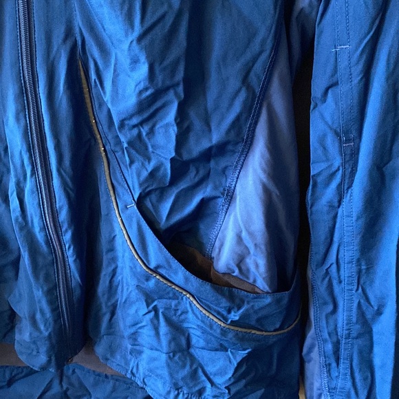 Lululemon Jacket - Picture 8 of 10